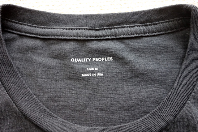 夏の一枚「QUALITY PEOPLESのMAHALO ポケットTシャツ」