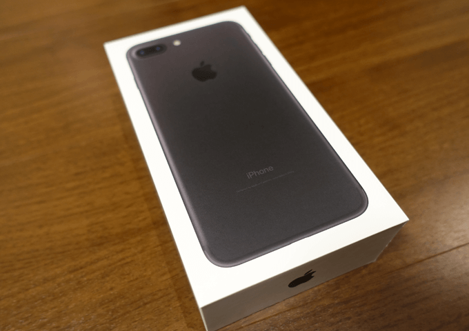 2018年Appleの初売りで、iPhone7 plus を購入