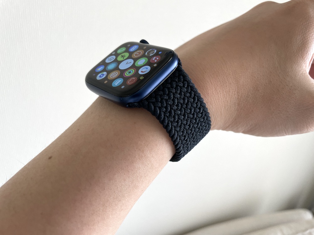 満点の Apple Watch ソロループバンド カーキ アップルウォッチ i9tmg